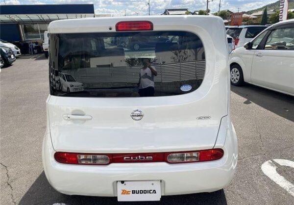 Nissan Cube - Image 9