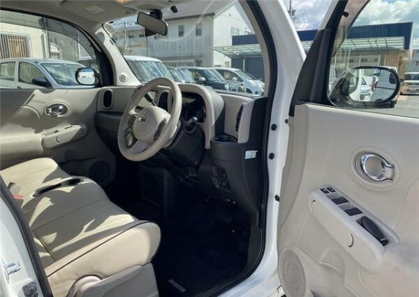 Nissan Cube - Image 12