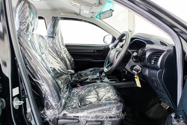 TOYOTA HILUX - Image 14