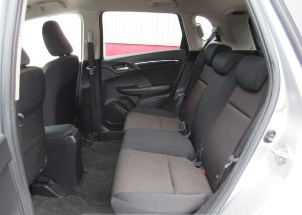 Honda Fit Hybrid F - Image 13