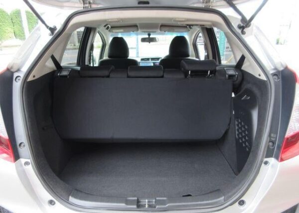 Honda Fit Hybrid F - Image 14
