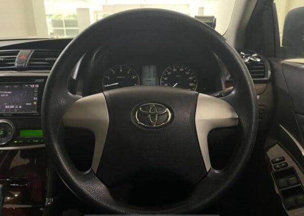 Toyota Allion - Image 10