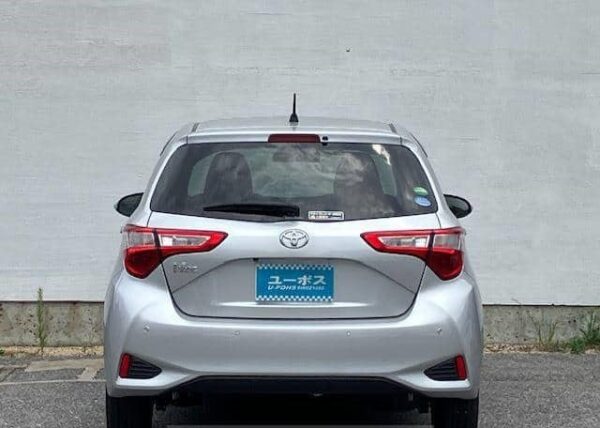 Toyota Vitz - Image 4